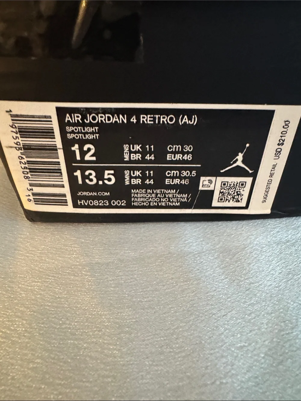 New! Air Jordan 4 Retro 